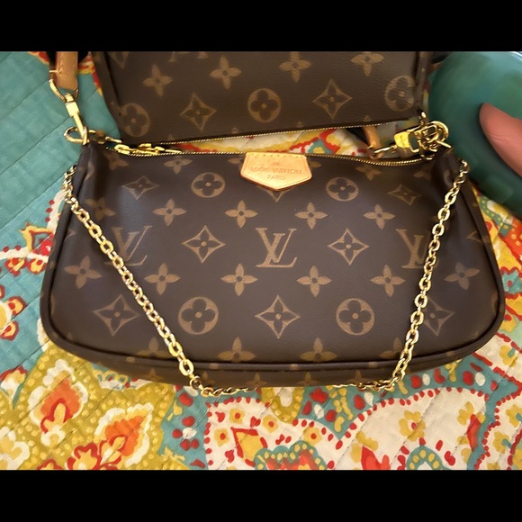 Authentic Louis Vuitton multi pochette accessories with BLACK NYLON STRAP !! - Picture 4 of 15